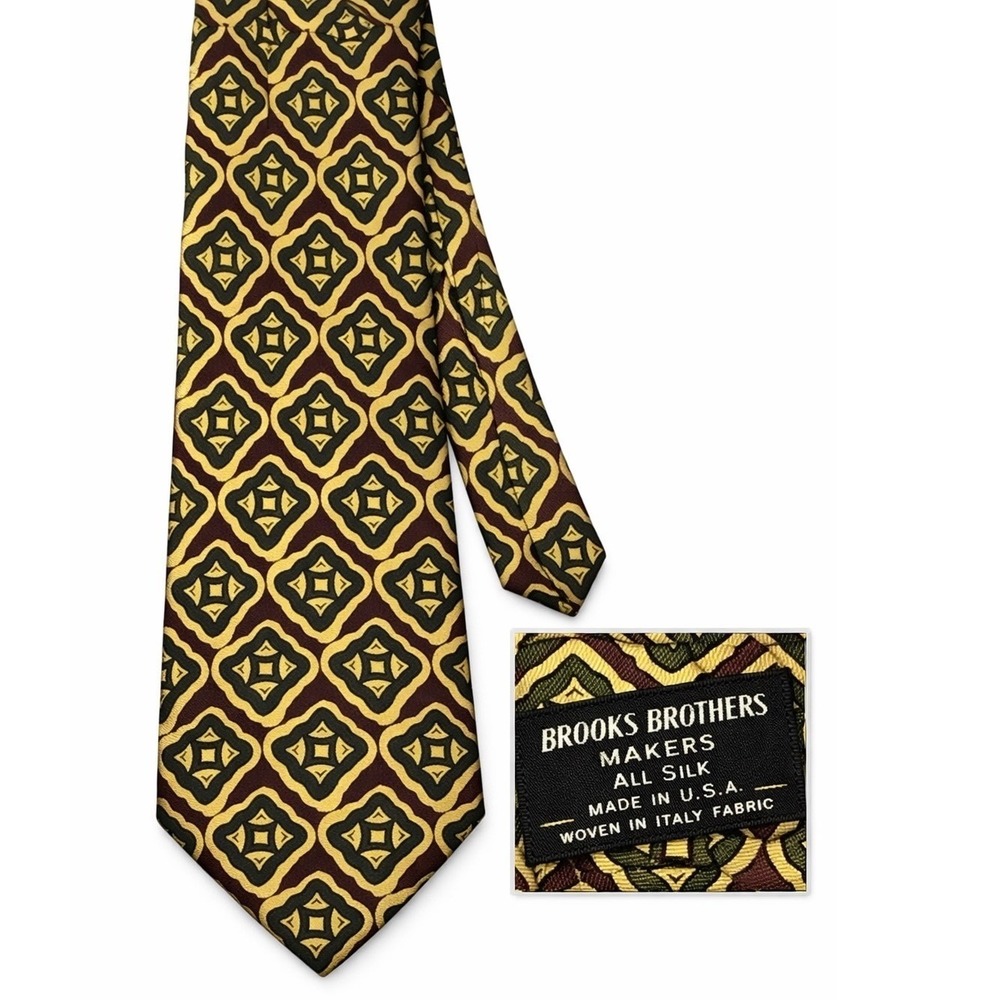 Brooks Brothers Makers Mens Silk Tie Geometric Medallion Burgundy Gold USA Italy